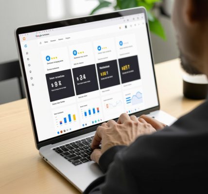 Understanding How Reviews Impact Your GMB SEO Strategy
